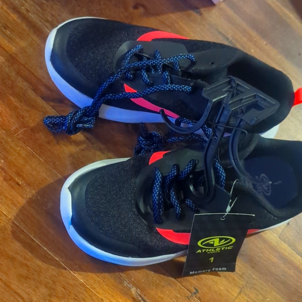 Athletic Works Kids shoes size 1